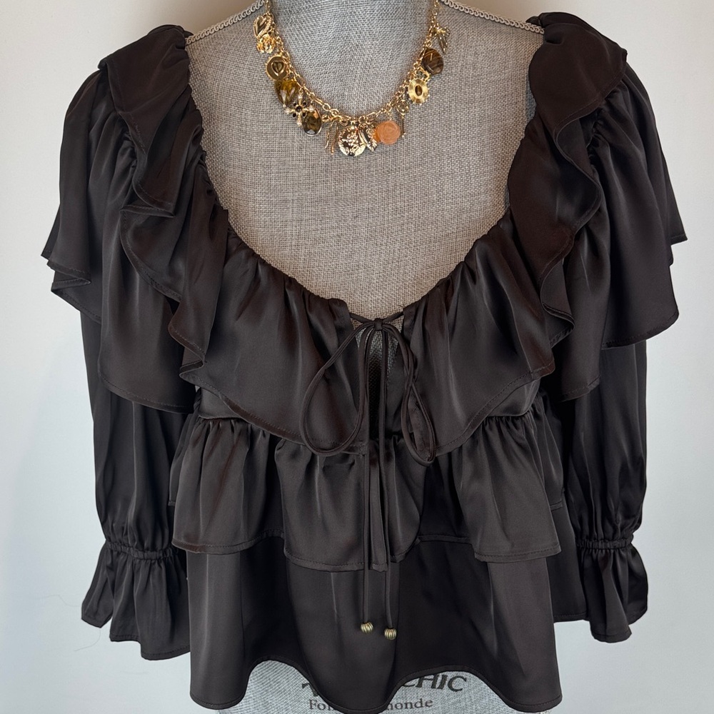 Francesca's Collections Dark Brown Ruffled Peasant Blouse size-S NWT